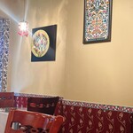 Turkish Restaurant Istanbul GINZA - トルコタイル散りばめ