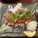 こだわりもん 一家 - 黒豚にんにく醤油麹焼(¥880)