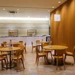 テッティー ベーカリーアンドカフェ - 店内