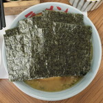 家系ラーメン 近藤家 - チャーシューメン 中盛、海苔増し