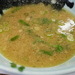家系ラーメン 近藤家 - 残ったスープ