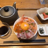 Seafood bar Ermitage 横浜鶴屋町店 -  Seafood bar Ermitage 横浜鶴屋町店 -