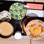 札幌海鮮丼専門店 すしどんぶり - 