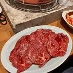 炭火焼肉ホルモンさわいし - 