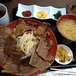 肉屋食堂 たけうち - 