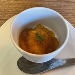 前芝料理店 - 二皿目　バフン雲丹　コンソメゼリー