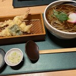 新潟名物布のり蕎麦とおいしい酒菜 きなせや. - 