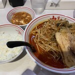 蒙古タンメン中本 - 