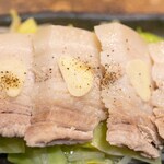 豚小家 - 2024.1 ゆでぶた（858円）ニンニク醤油