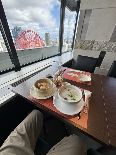 眺望抜群！見た目以上にボリューム満点のお粥ランチ』by イマデ