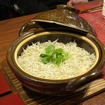 Kappou Dottokomu - しらすご飯
