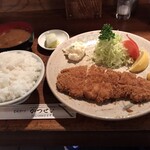 Tonkatsu Katsusei - ロースかつ定食。ご飯大盛り。