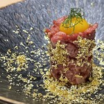 やきにく九 - 神戸牛フィレ肉のユッケ