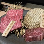 やきにく九 - 本日の厳選赤身二種