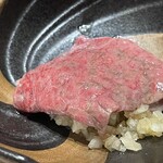 やきにく九 - 田村牛肩三角