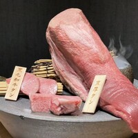 やきにく九 西麻布本店 - 極上タン食べ比べ三種