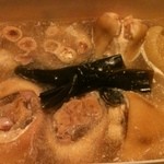 嶺吉食堂 - クール便でがっちり凍っていました