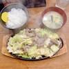 びっくり亭 本家 - 焼肉1人半前＆ご飯（中）です。（2024.1 byジプシーくん）