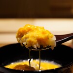 炎水 - 卵の透明な甘みと香り、酢橘の柑橘感が絶妙に響かせ、素材の持ち味を活かしたおいしさが確立される。