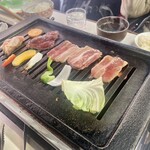 焼肉 大学 - 