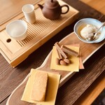 にゃーじの台湾茶房 - 台湾茶とお茶請けプレート