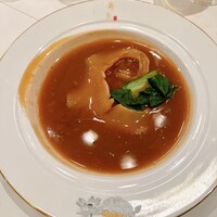 雪園 京橋店 - 気仙沼産大切れフカヒレの姿煮、海胆乗せ