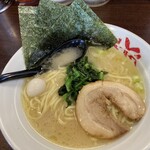 横浜家系ラーメン 吟家 - 