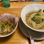 中華そば 高野 - 特製豚つけ蕎麦＆つけ汁