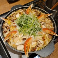 とり料理 鳥者 - 鶏、カニ鍋。最高グレードのコースにつく、カニ入り鍋。カニの出汁も、入りスープも美味❤️