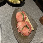 Yakiniku Emmusubi - 