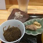 Kajuaru Kappou Yumikino - 周りには里芋サラダ、もずく酢、牡蠣の煮込み・・・