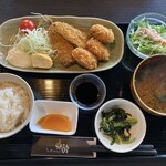 Gyosui - 日替わり定食（アジフライ、カキフライ）¥1,100