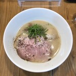 ろく月 - 豚白湯らあ麺900円