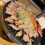 Yakiniku Kankokuryouri Yaku Yaku Shokudou - 