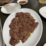 焼肉 栄養楼 - 