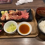 Sumibiyakiniku Kyuu - 