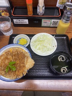 Katsudon Wakaba - かつ玉丼（中）1,000円