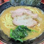 Yokohama ramen masagoya - ラーメン中（950円）