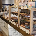 Donut & Cafe Eight - 