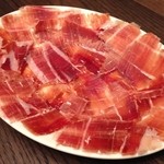 マル イ ティエラ - ◆ハモン・イベリコ”ベジョータ”