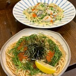 PASTAわざや - たらことイクラとイカ 大葉トッピング　　牡蠣の生海苔ゆずこしょう風味