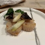 オーパス ワン - ホタテの炒め物