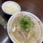 豚骨ラー麺 ごん太 - ラーメン800円+替玉150円