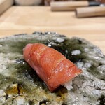 本間勝維 - 本鮪（中トロ）