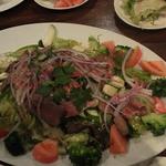 マドリード - 手作りローストビーフのサラダ