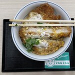 Katsuya - カツ丼(竹:ロース120g)¥759 1切れが大きい