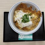 かつや - カツ丼(竹:ロース120g)¥759 1切れが大きい