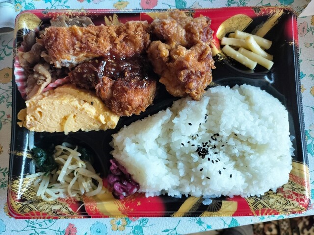のりちゃん 満腹のりちゃん 本店 - 荒本/弁当 | 食べログ
