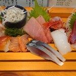おさかな食堂 やまや - 