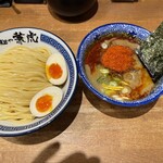 麺や兼虎 - 味玉辛辛つけ麺(1350円)